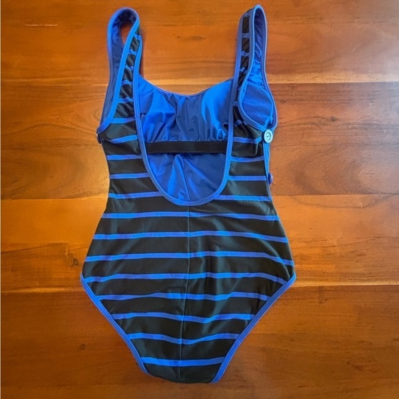 DKNY Swimsuit - Picture 2 of 5